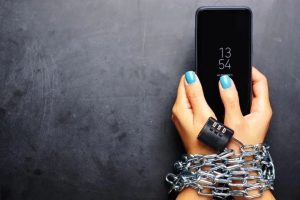 Телефонна залежність: Докладний аналіз небезпеки